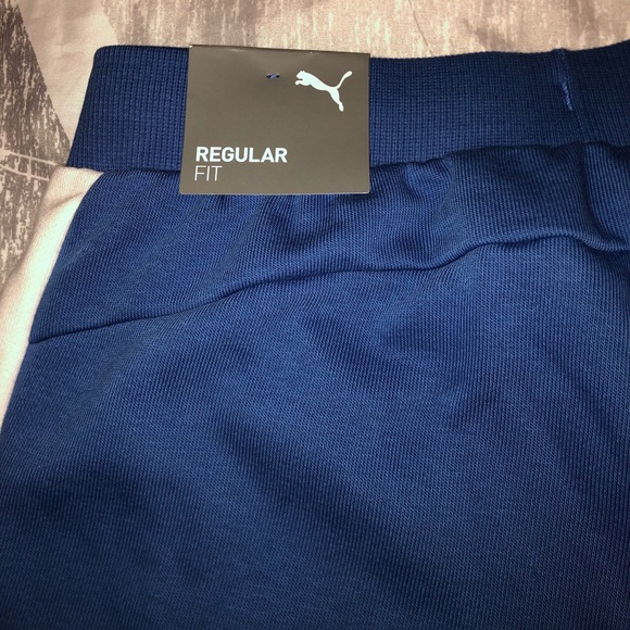 Puma Regular-Fit Athletic Shorts NWT - Picture 5 of 6